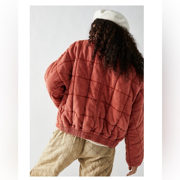 - Free People Dolman Quilted Knit Jacket - Insulated NWT - Picture 3 of 10